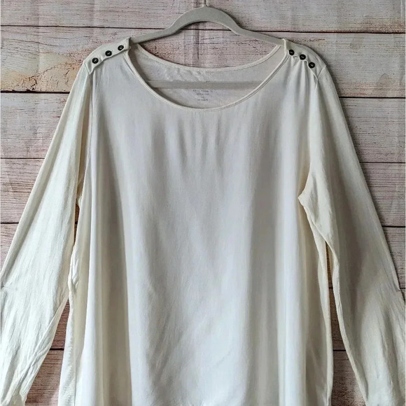 J.Jill Size 1X Button Shoulder Tee 3/4 Roll Tab Sleeve Scoop Neck Off White Top. - Picture 2 of 12